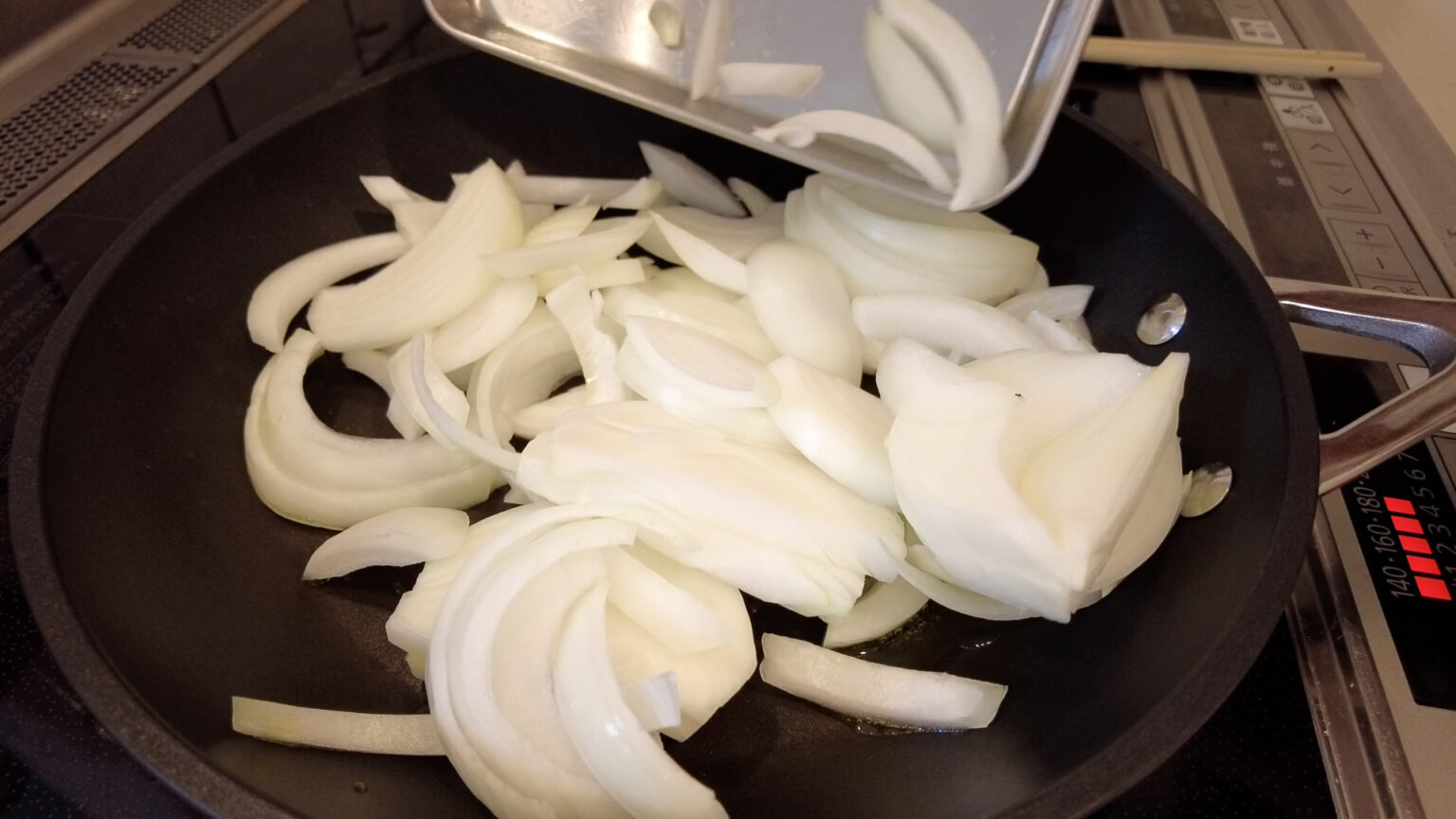 Hashed Beef Rice (Hayashi Rice) – AYANA GOHAN